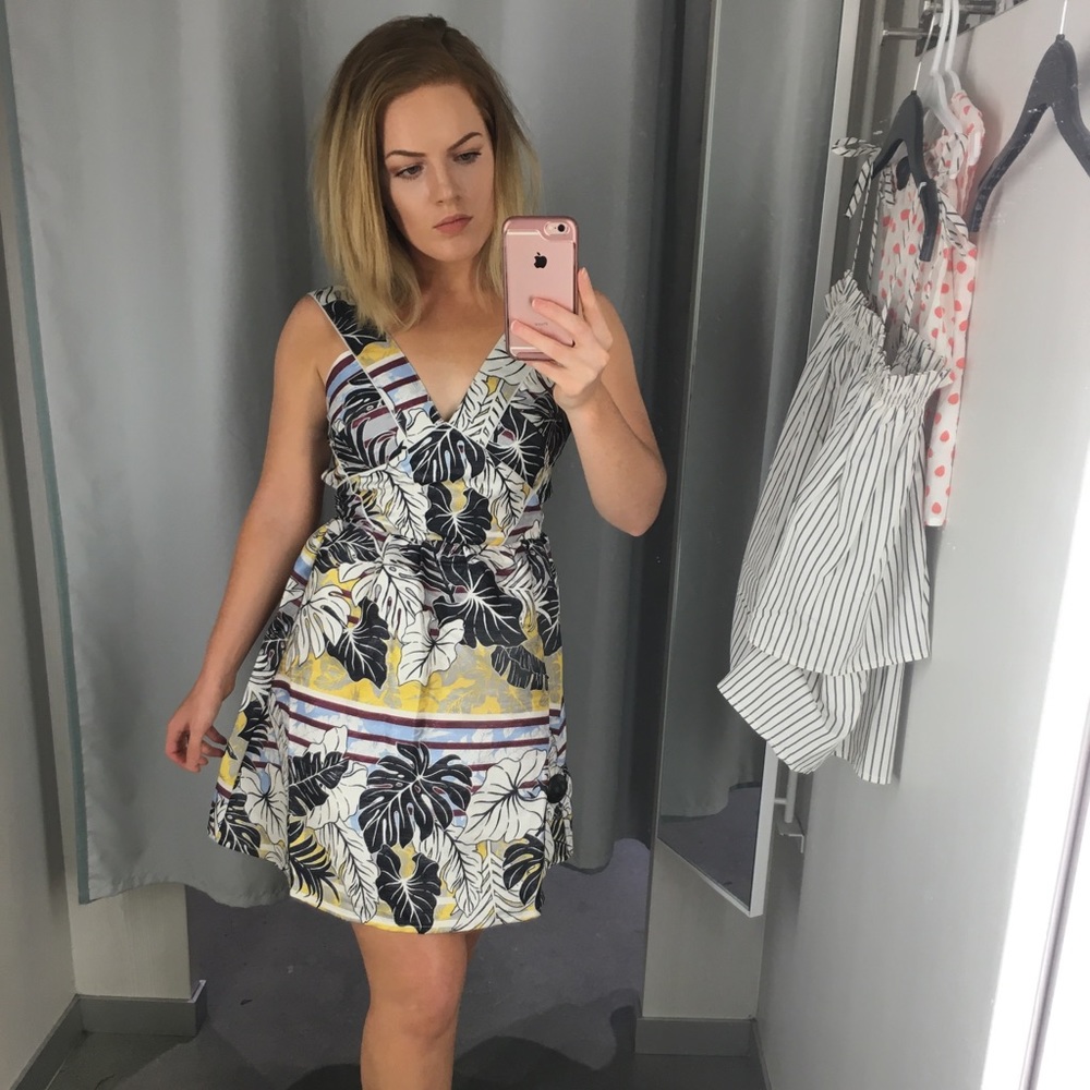 H&M DIVIDED // Tropical Print Open Back Dress NWT
